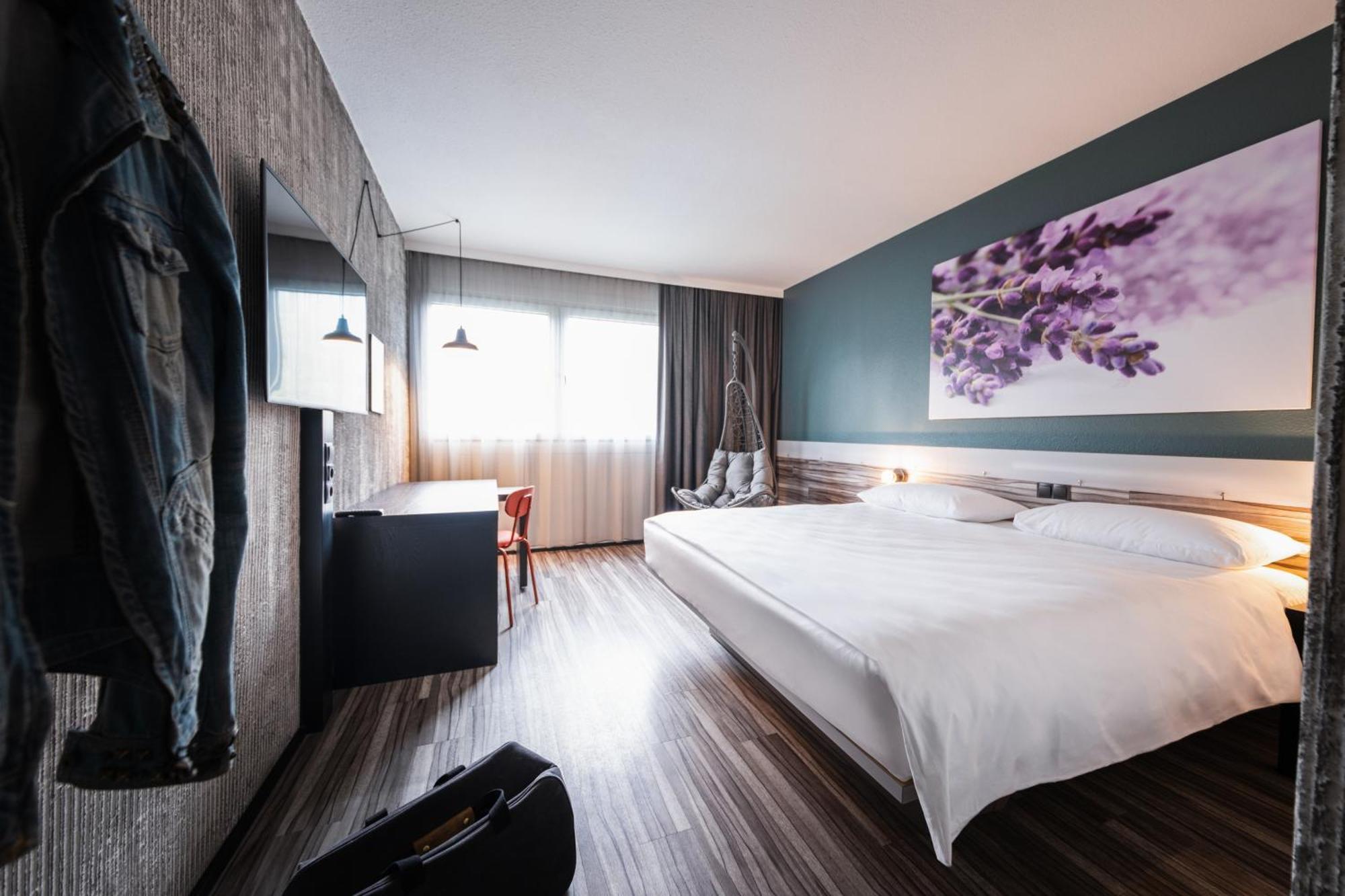 Ibis Styles Linz Hotel Exterior photo