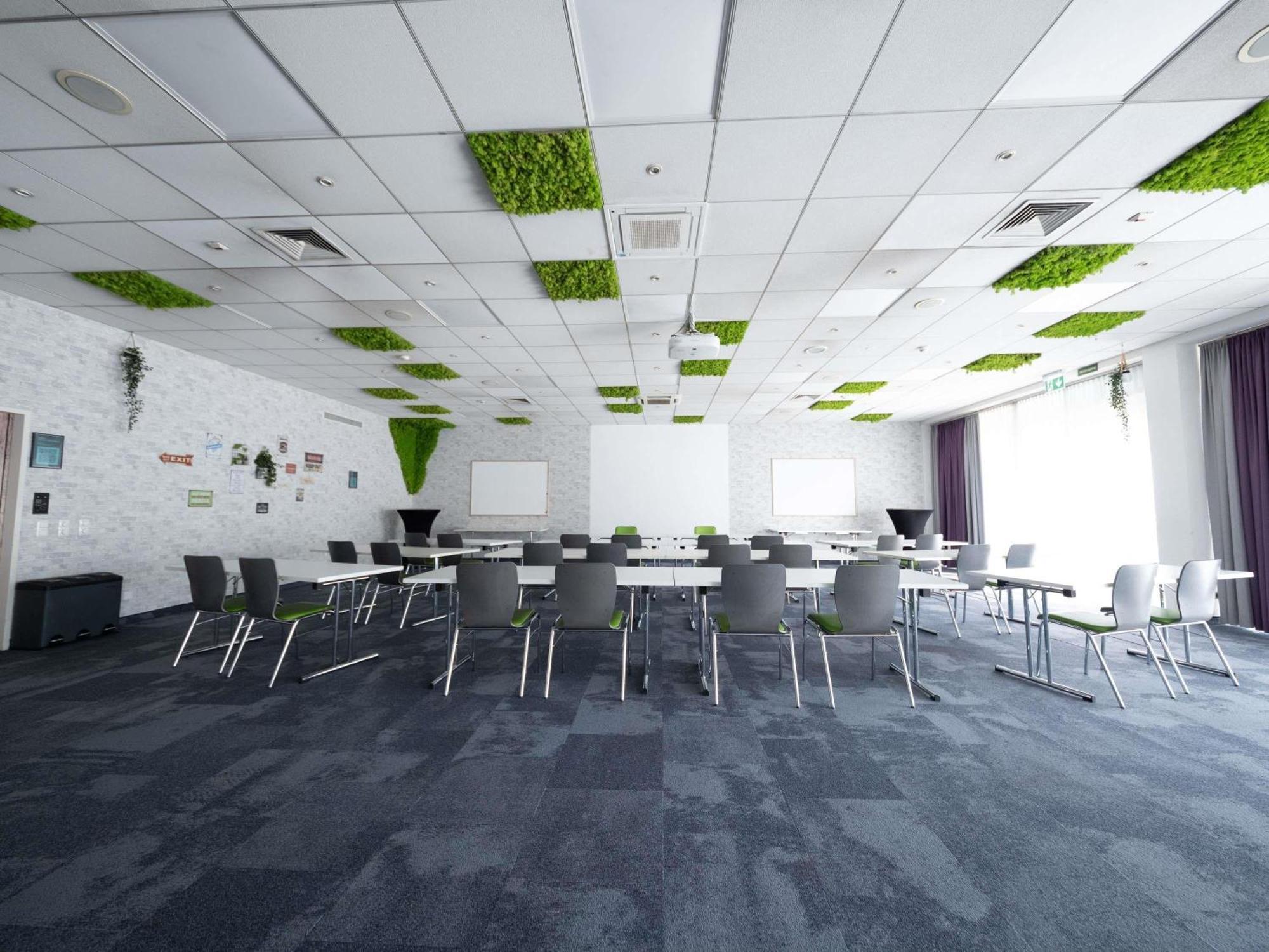 Ibis Styles Linz Hotel Exterior photo